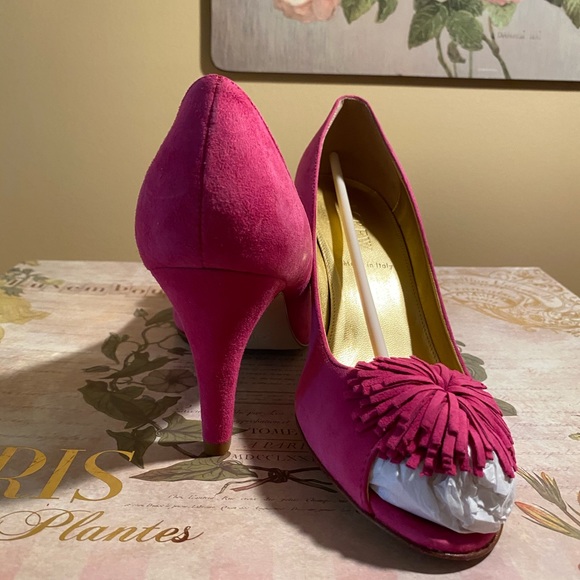 J.Crew Bright Pink Suede Hills - Picture 3 of 9